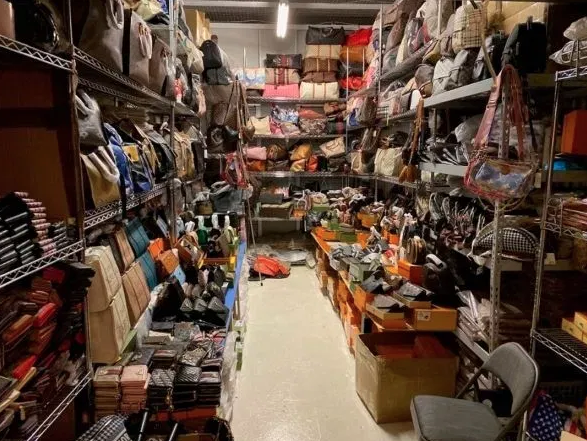 self storage bust