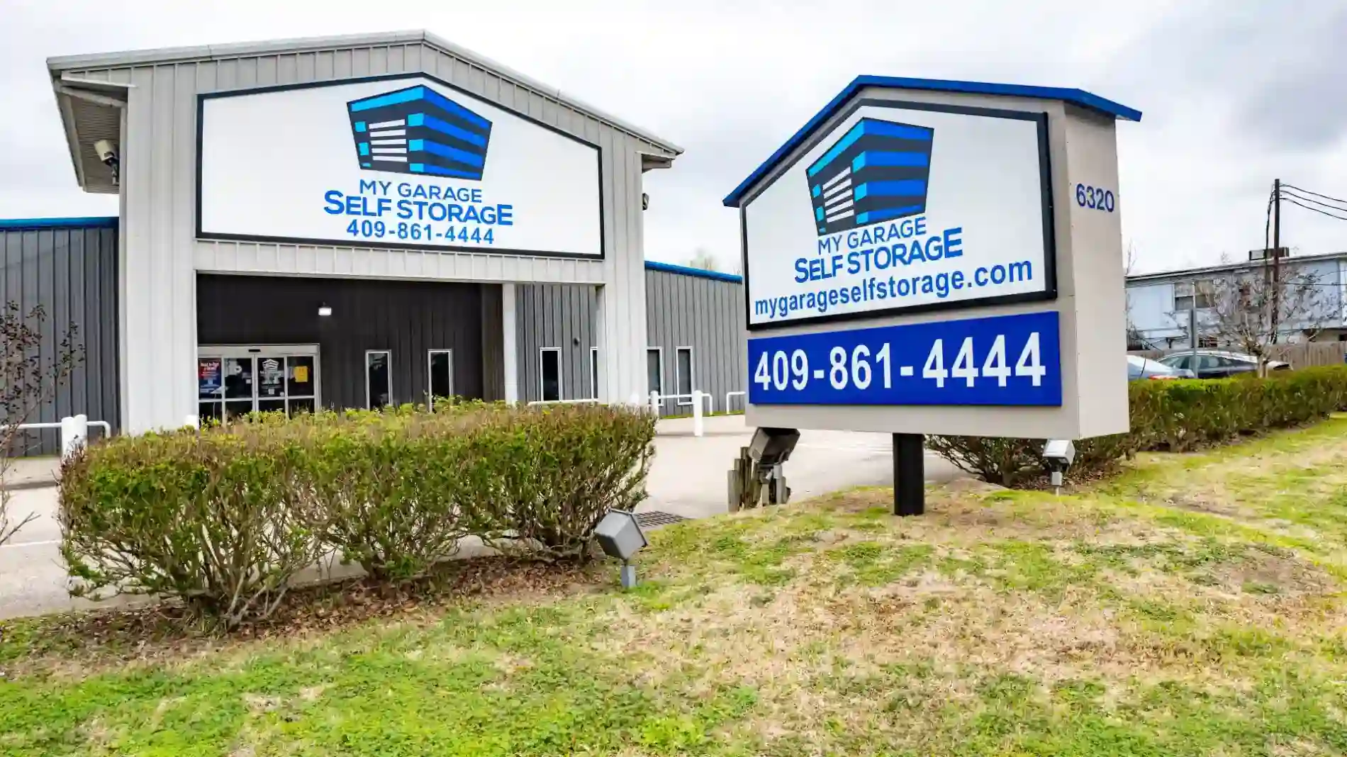 my garage self storage